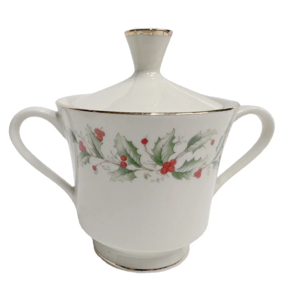 MACY'S‎ All the Trimmings HOLLY 6283SUGAR BOWL with LID Made In Japan